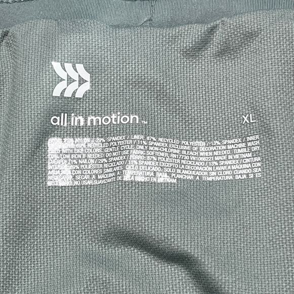 All in Motion Woven Shorts XL Women’s Green High Rise 3” Inseam Athletic NWT - Picture 3 of 7